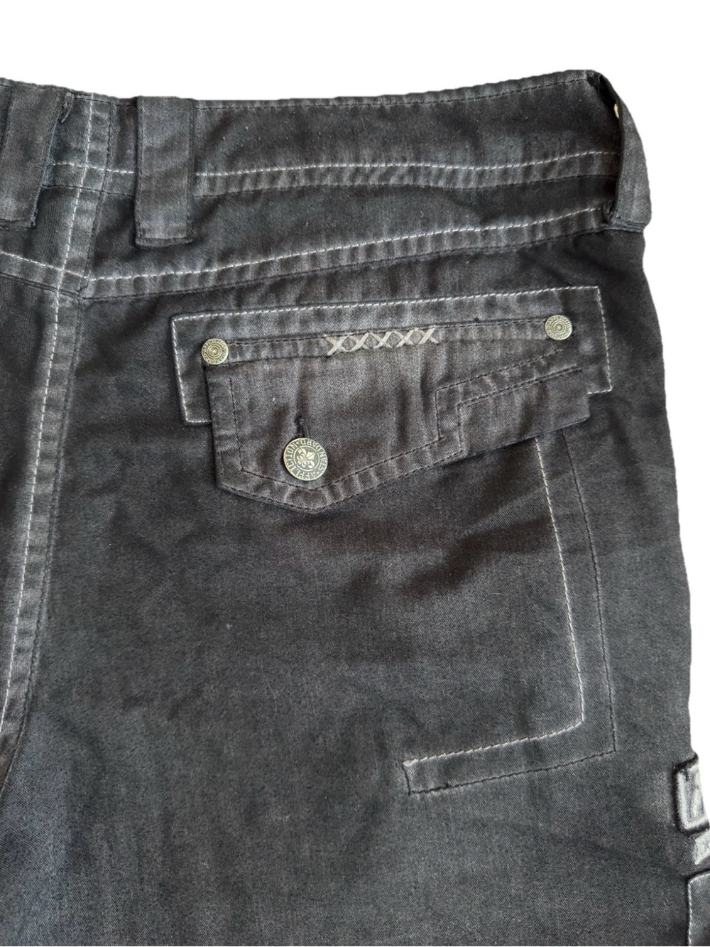 Y2K AFFLICTION Cargo Shorts Mens 36 Black Premium Pockets Skater Grunge Goth - Picture 6 of 11